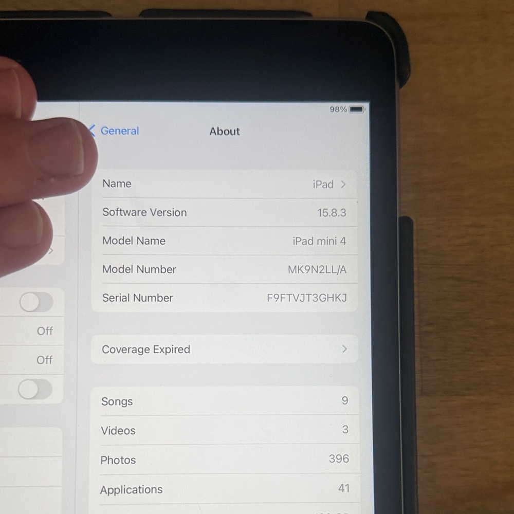 Apple iPad Mini 4 - Black